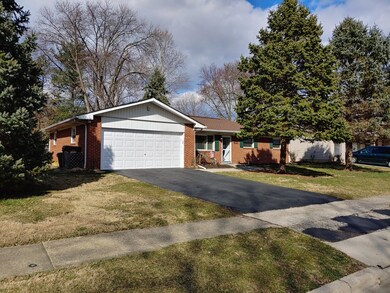 EXTERIOR FRONT OF HOME