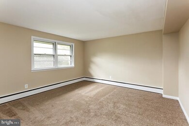 31 Buttonwood Ln, Doylestown, PA 18901 - photo 5