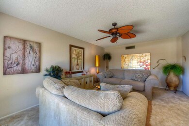 003_Living Room