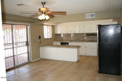 Open Kitchen
