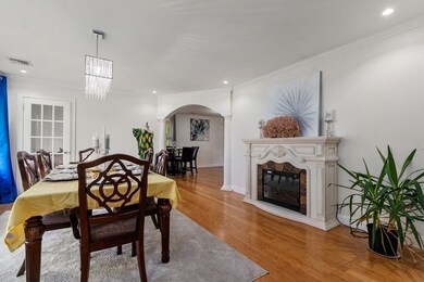 520 E Central St, Franklin, MA 02038 - photo 4