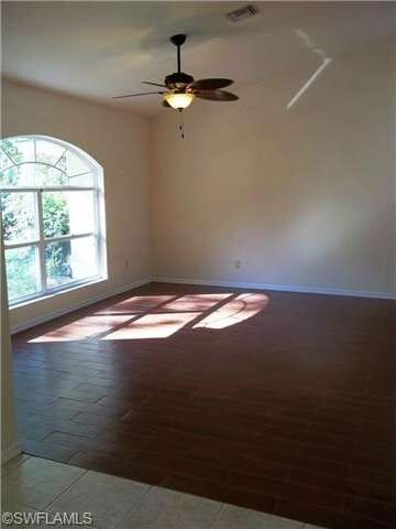 5891 Star Grass Ln, Naples, FL 34116 - photo 6