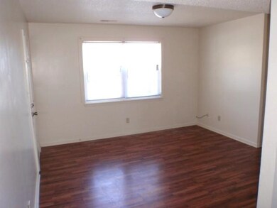 2322 A-4 Indian Dr, Jacksonville, NC 28546 - photo 5