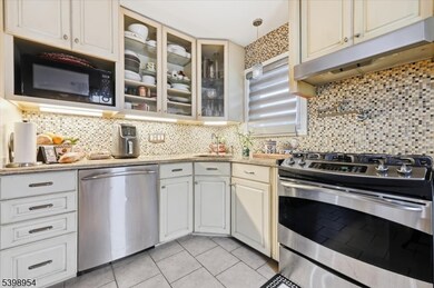67 Norwood Ave unit 1, Lodi, NJ 07644 - photo 2