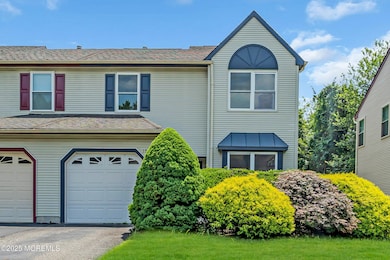 19 Longbrook Ln, Freehold, NJ 07728 - photo 2