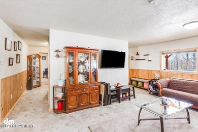 04-Living Room SM_DMD_5468-Edit
