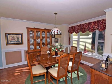 Dining 2