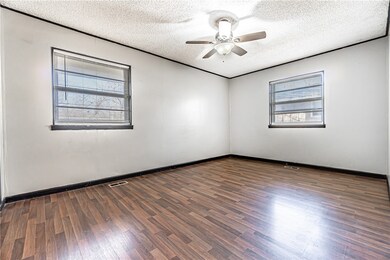 7 Ciemny Ln, Bella Vista, AR 72715 - photo 4