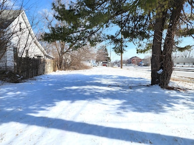 116 E Raymond St, Indianapolis, IN 46225 - photo 3