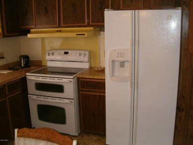 5740 E Player 006