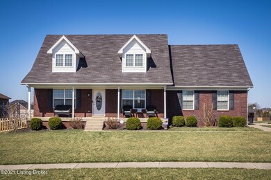 355 Misty Brooke Dr, Mount Washington, KY 40047 - photo 2