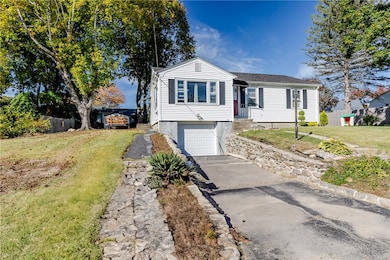 41 Belvedere St, Johnston, RI 02919 - photo 2