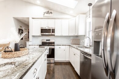 252 Franklin Rd, Somerset, MA 02726 - photo 6