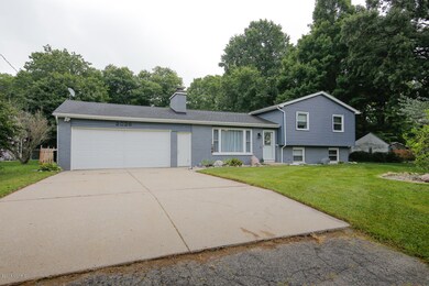 2026 Skyline Dr-102