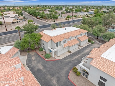 1070 E Sunburst Ln, Tempe, AZ 85284 - photo 4