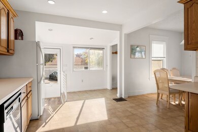 18 Edith St, Everett, MA 02149 - photo 6