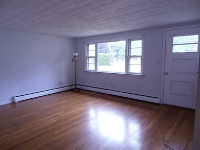 71 Pichette Blvd, Woonsocket, RI 02895 - photo 5