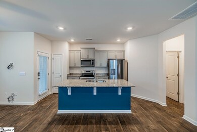 1422 Bella Grace Ct, Boiling Springs, SC 29316 - photo 4