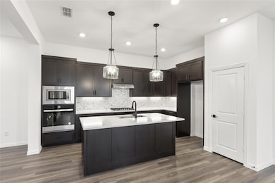 1511 Trailblazer  Kitchen 2