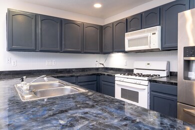 601 SE Port Ave, Lincoln City, OR 97367 - photo 6