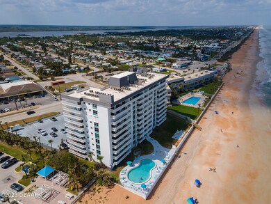 AQUARIUS AERIAL BEACHSIDE