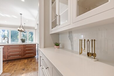 71 Putnam St, West Newton, MA 02465 - photo 7