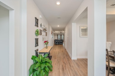 5-web-or-mls-602-champ-trl