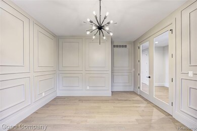 2533 N Vermont Ave, Royal Oak, MI 48073 - photo 6