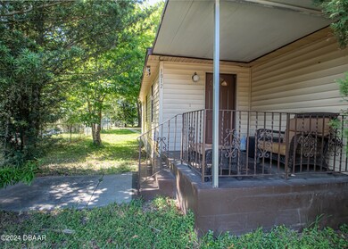 10123rdSt-05