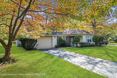 644 Petunia Ln S, Whiting, NJ 08759 - photo 2