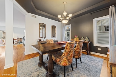 348 N Maple Ave, Elmhurst, IL 60126 - photo 3