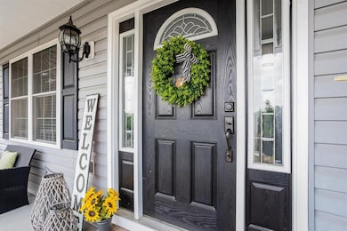 1851 Manor Dr, Harrisonburg, VA 22801 - photo 3