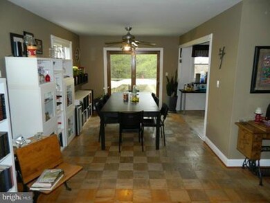 412 Latimer Rd, Joppa, MD 21085 - photo 5