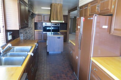 990 Arleen Way, Sparks, NV 89431 - photo 2