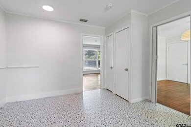 2417 2417 S Kennedy, Tyler, TX 75701 - photo 7