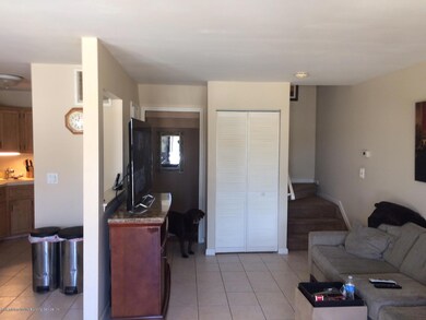 381 Maguire Ave, Staten Island, NY 10309 - photo 3