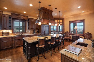 133_sage_grouse_interior_kitchen_Resized