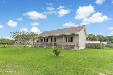 6325 Mallard Duck Ln, Southport, NC 28461 - photo 2