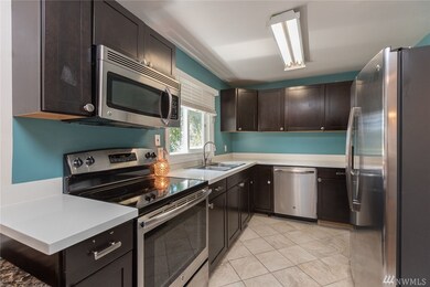 2125 S 251st St, Kent, WA 98032 - photo 2