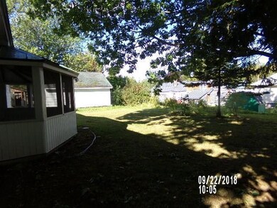 27 Colony Place, Millinocket, ME 04462 - photo 4