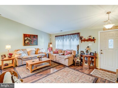 10 Horseshoe Ct, Atco, NJ 08004 - photo 4