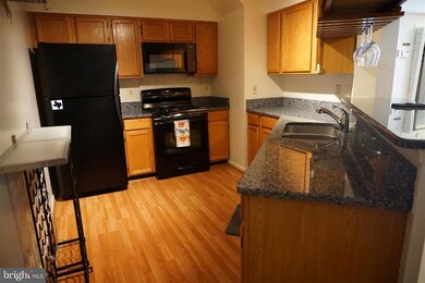 4026 Chetham Way unit 19, Woodbridge, VA 22192 - photo 4