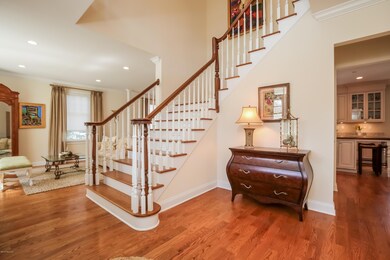 008-Foyer-2630528-large