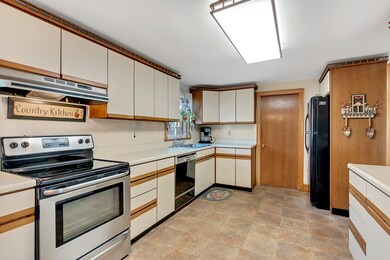 11 Idal St, Pepperell, MA 01463 - photo 4