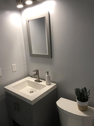 1103 White Cedar Blvd, Portsmouth, NH 03801 - photo 7