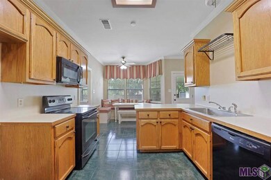 3787 Cedar St, Zachary, LA 70791 - photo 2