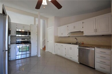 9204 Constance St, Lenexa, KS 66215 - photo 6