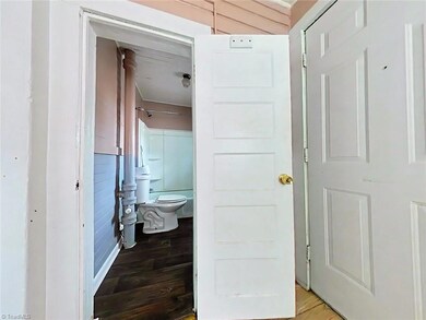 1409 Leonard Ave, High Point, NC 27260 - photo 4