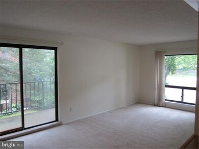 718 Putnam Blvd unit 10A, Wallingford, PA 19086 - photo 4