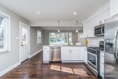 3720 Wren Ln, Rolling Meadows, IL 60008 - photo 4